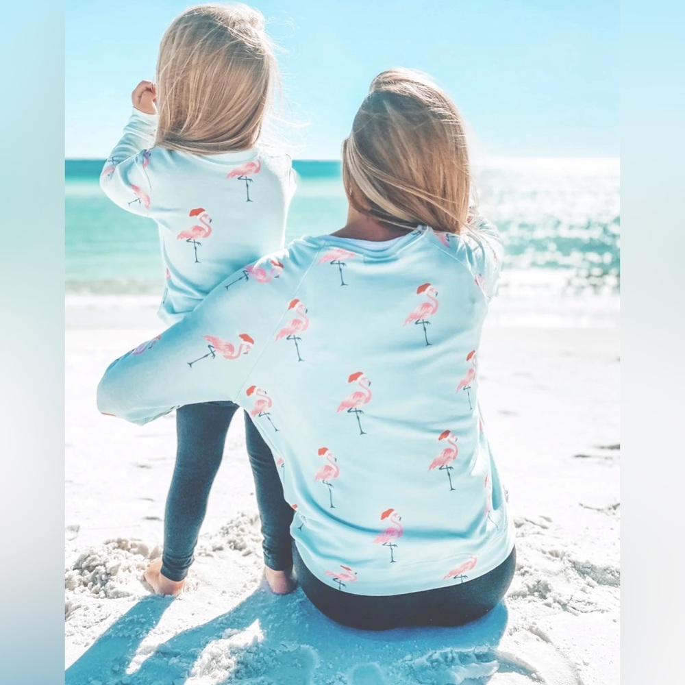 Women’s Brokedown Flamingo Christmas sweatshirt in size medium